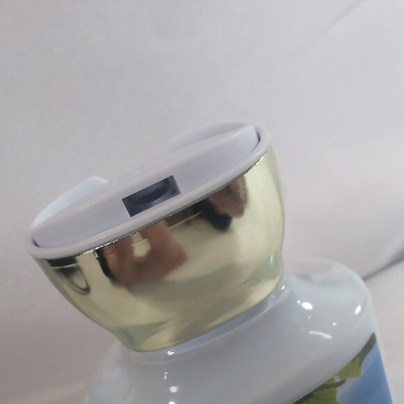 Bath & Body Works Beautiful Day Body Lotion NEW 236ml 8 floz Shea Butter Coconut - Picture 3 of 10